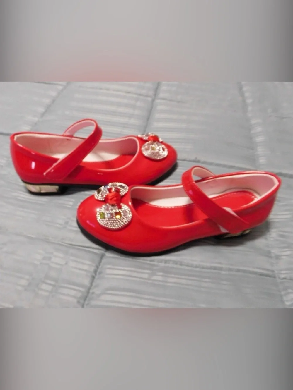 New Red Girls Patent Leather Bow Rhinestones Round Toe Season Party Shoes